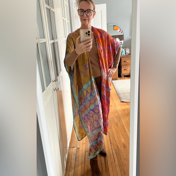 Guru 100% Silk Kimono - O/S - Picture 1 of 9
